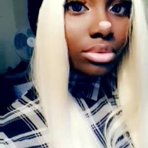 Meet your Posher, Imani